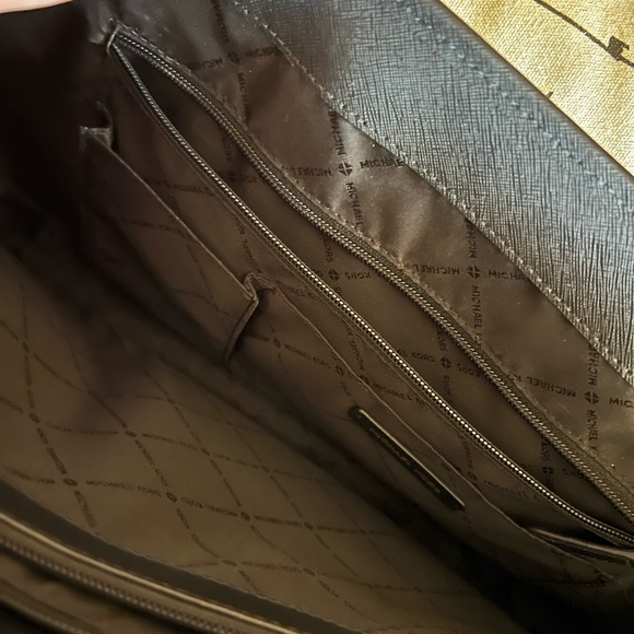 Michael Kors large tote - Picture 5 of 7